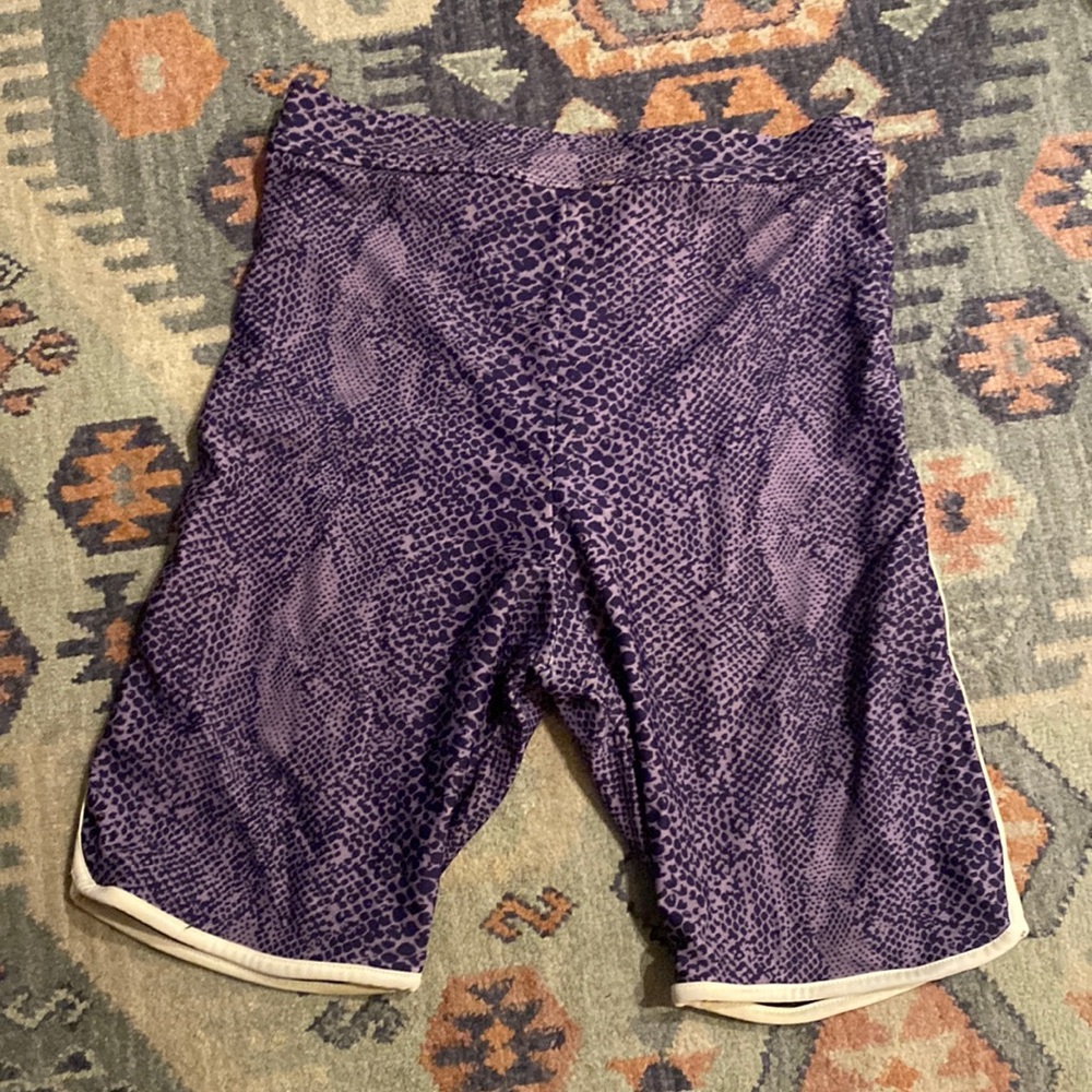 Acacia biker shorts
